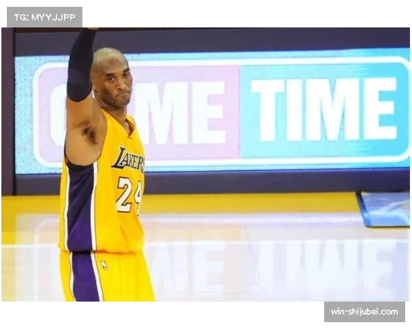 湖人球员里夫斯表现突出，连续三场砍下40+分，追平科比12年前纪录